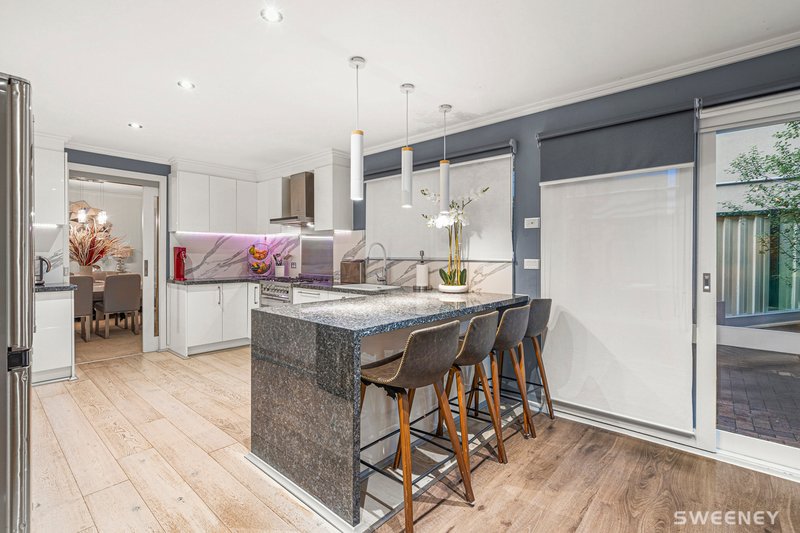 Photo - 44 Crellin Avenue South, Altona Meadows VIC 3028 - Image 8