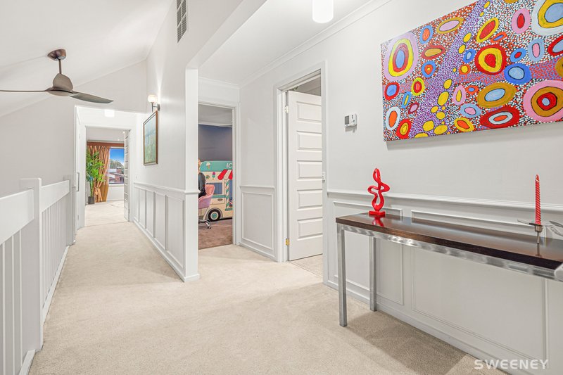 Photo - 44 Crellin Avenue South, Altona Meadows VIC 3028 - Image 14