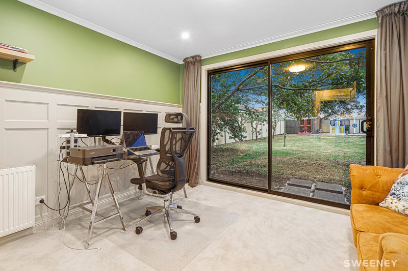 Photo - 44 Crellin Avenue South, Altona Meadows VIC 3028 - Image 21