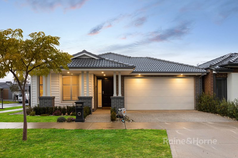 Photo - 44 Daffodil Crescent, Diggers Rest VIC 3427 - Image 1