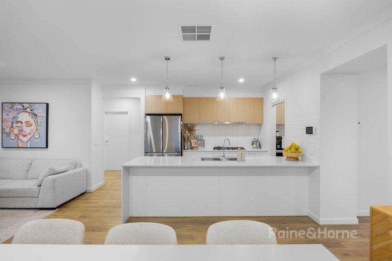 Photo - 44 Daffodil Crescent, Diggers Rest VIC 3427 - Image 3