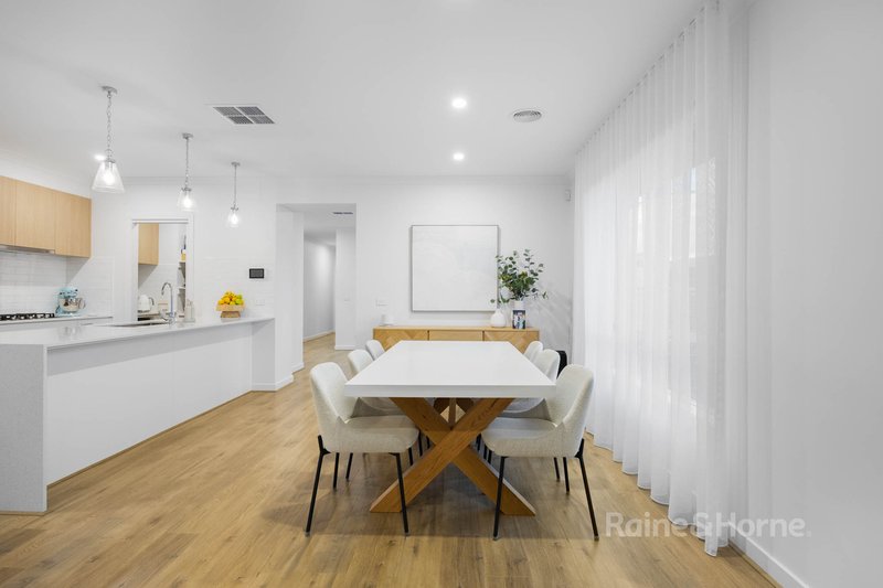 Photo - 44 Daffodil Crescent, Diggers Rest VIC 3427 - Image 8