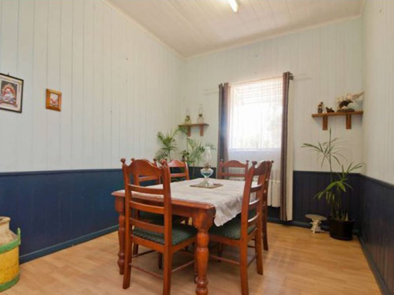 Photo - 44 Dalton Street, Kippa-Ring QLD 4021 - Image 3