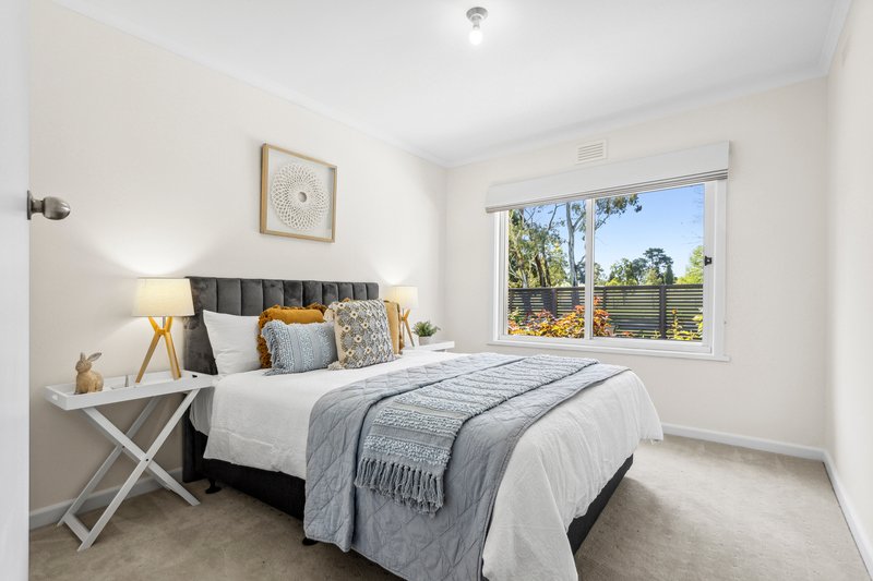 Photo - 44 Davy Street, Woodend VIC 3442 - Image 13