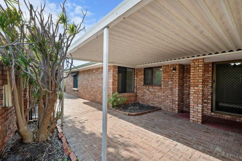 Photo - 44 Dealy Close, Cannington WA 6107 - Image 15