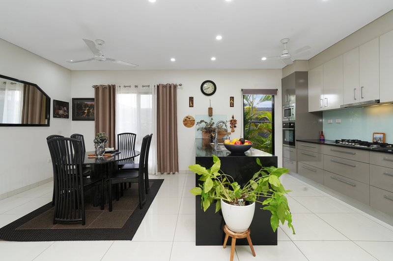 Photo - 44 Delacruz Street, Durack NT 0830 - Image 3