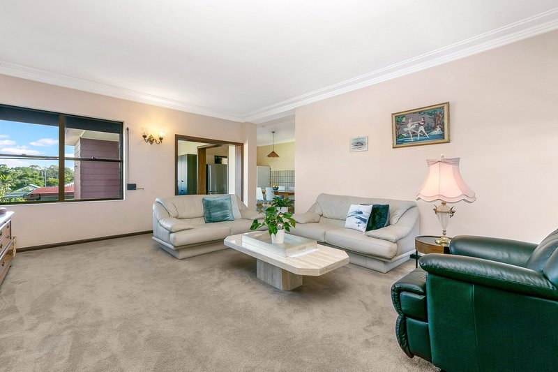 Photo - 44 Denman Road, Georges Hall NSW 2198 - Image 3