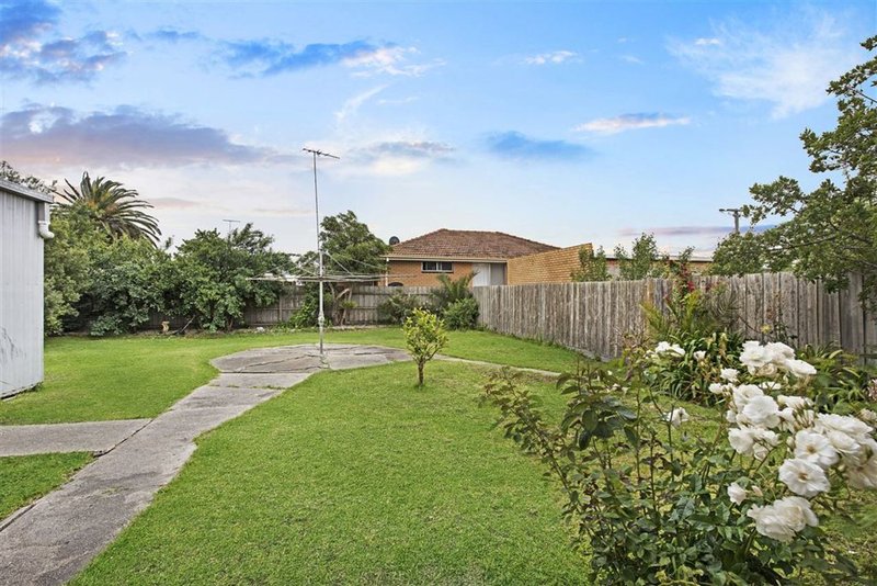 Photo - 44 Donnybrook Road, Norlane VIC 3214 - Image 6