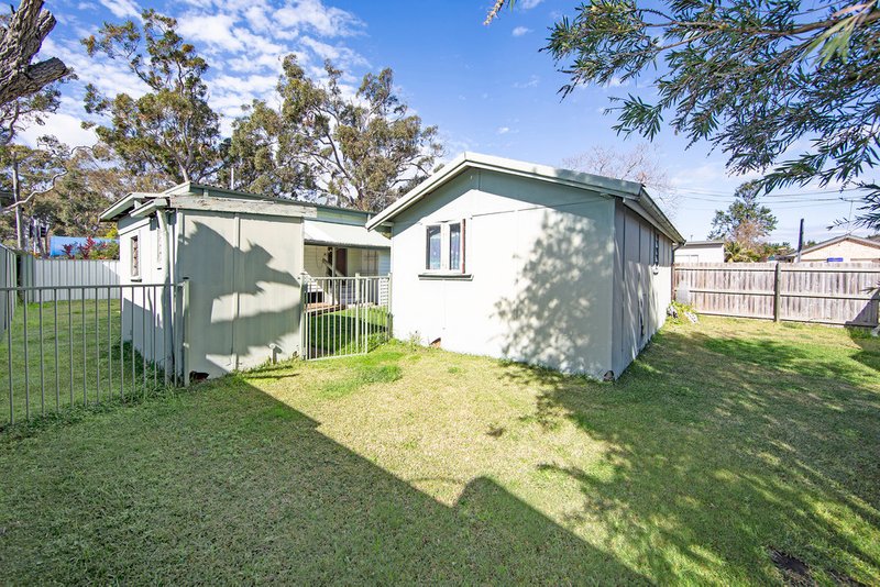 Photo - 44 Dudley Street, Gorokan NSW 2263 - Image 4