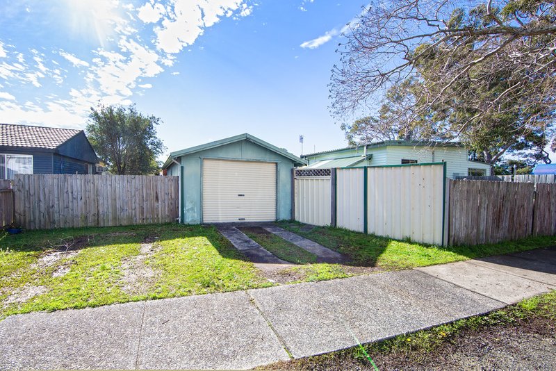 Photo - 44 Dudley Street, Gorokan NSW 2263 - Image 10