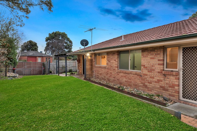 Photo - 44 Duncan Drive, Pakenham VIC 3810 - Image 9