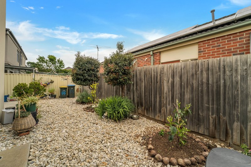 Photo - 44 Egan Close, Werribee VIC 3030 - Image 16