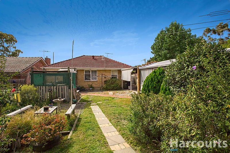 Photo - 44 Electra Avenue, Ashwood VIC 3147 - Image 4