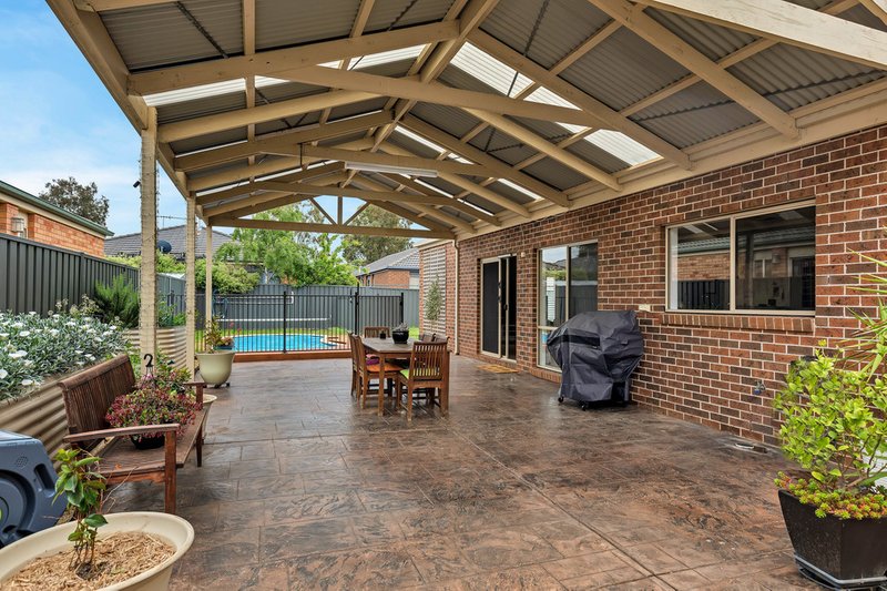 Photo - 44 Eppalock Drive, Manor Lakes VIC 3024 - Image 13