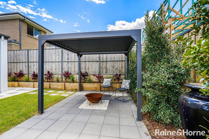 Photo - 44 Equinox Drive, Box Hill NSW 2765 - Image 14