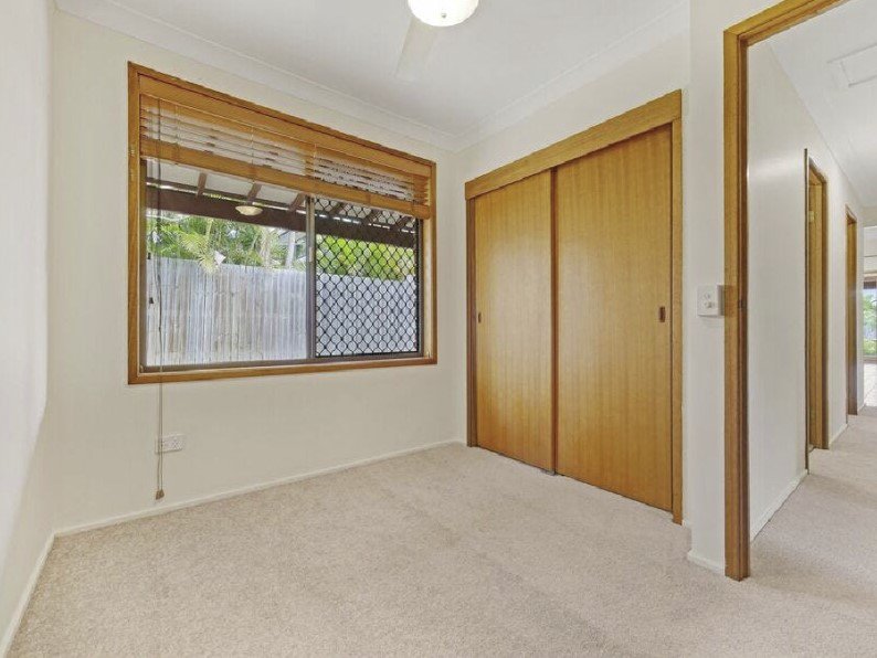 Photo - 44 Estate Road, Jamboree Heights QLD 4074 - Image 8