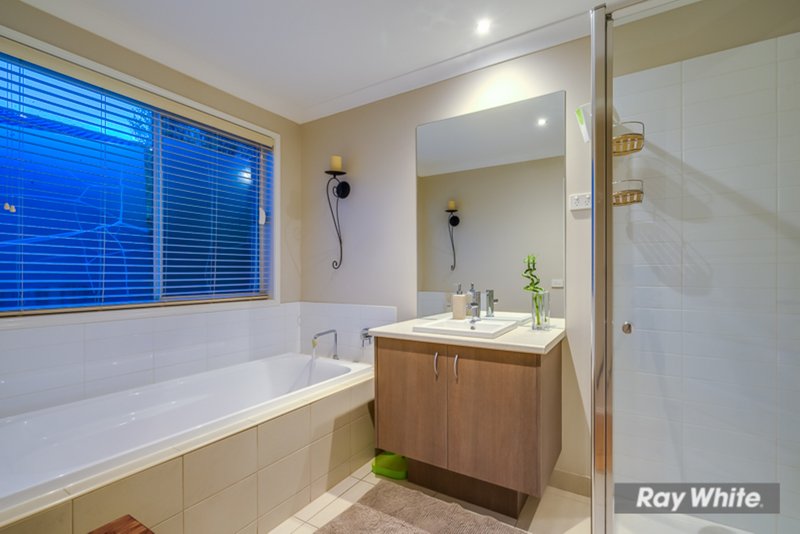 Photo - 44 Evadene Drive, Tarneit VIC 3029 - Image 17