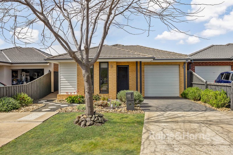 Photo - 44 Fairfield Crescent, Diggers Rest VIC 3427 - Image 1