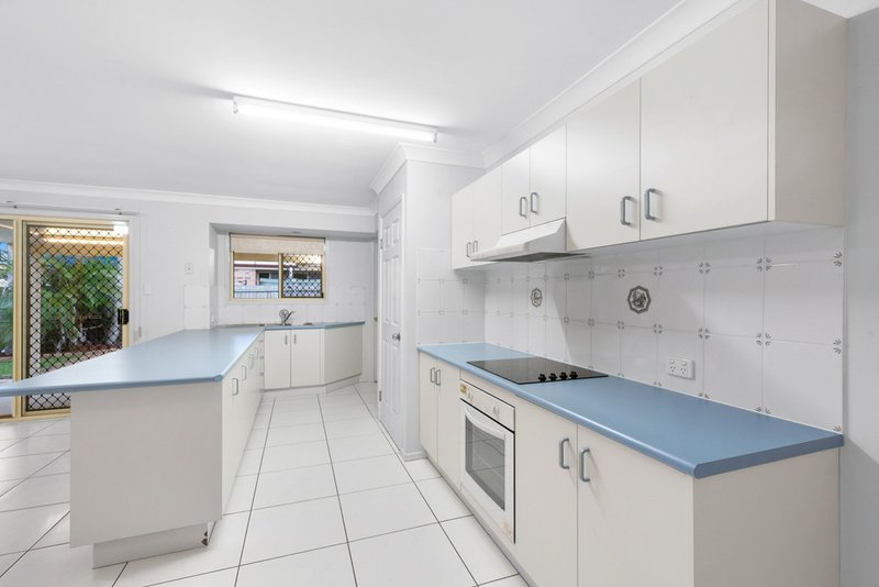 Photo - 44 Fern Street, Deception Bay QLD 4508 - Image 4