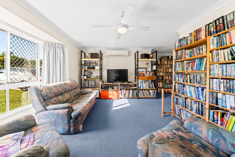 Photo - 44 Fifth Avenue, Berrinba QLD 4117 - Image 7