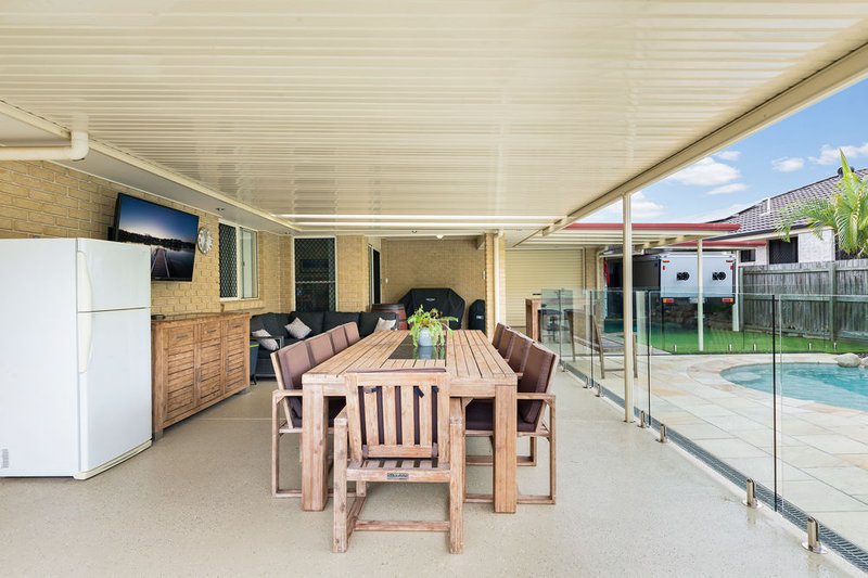 Photo - 44 Finnegan Street, Rothwell QLD 4022 - Image 3