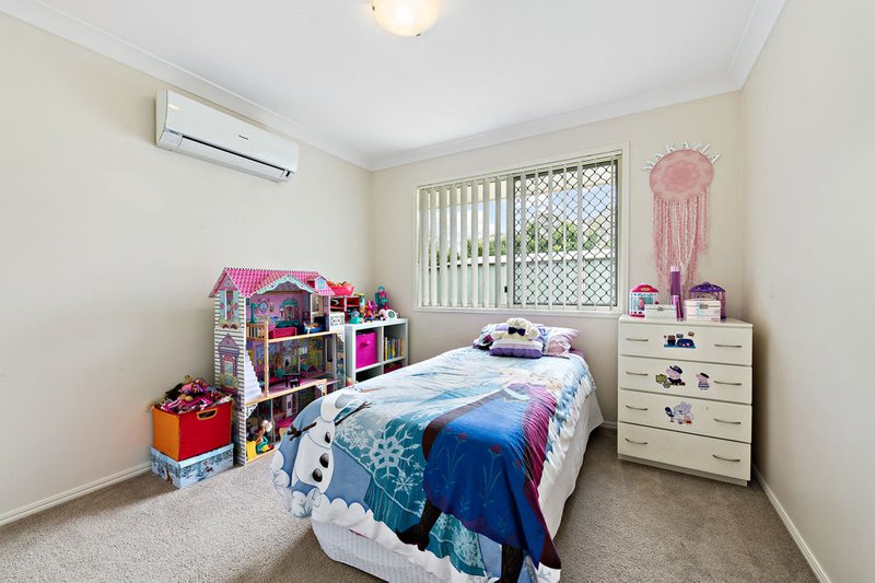 Photo - 44 Finnegan Street, Rothwell QLD 4022 - Image 8