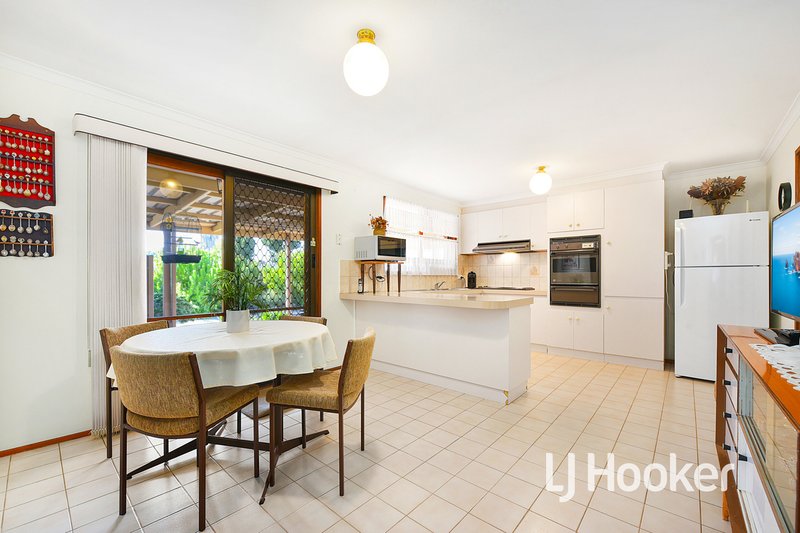 Photo - 44 Fordholm Road, Hampton Park VIC 3976 - Image 7