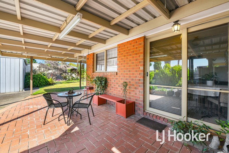 Photo - 44 Fordholm Road, Hampton Park VIC 3976 - Image 12