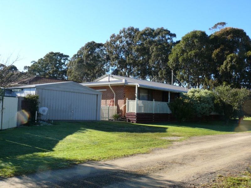 Photo - 44 Forge Creek Road, Eagle Point VIC 3878 - Image 2