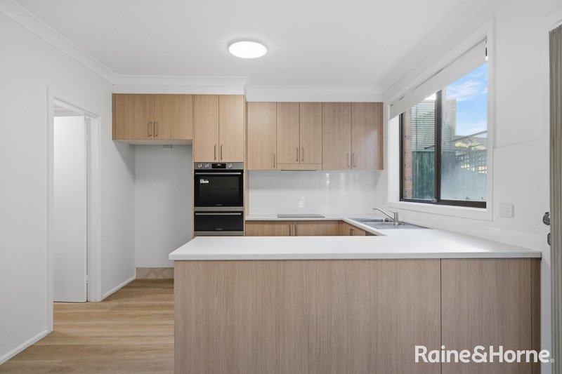 Photo - 4/4 Frederick Street, Wollongong NSW 2500 - Image 3