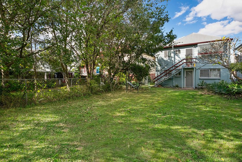 Photo - 44 Geelong Street, East Brisbane QLD 4169 - Image 4