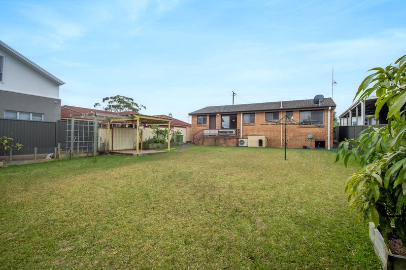 Photo - 44 George Evans Road, Killarney Vale NSW 2261 - Image 9