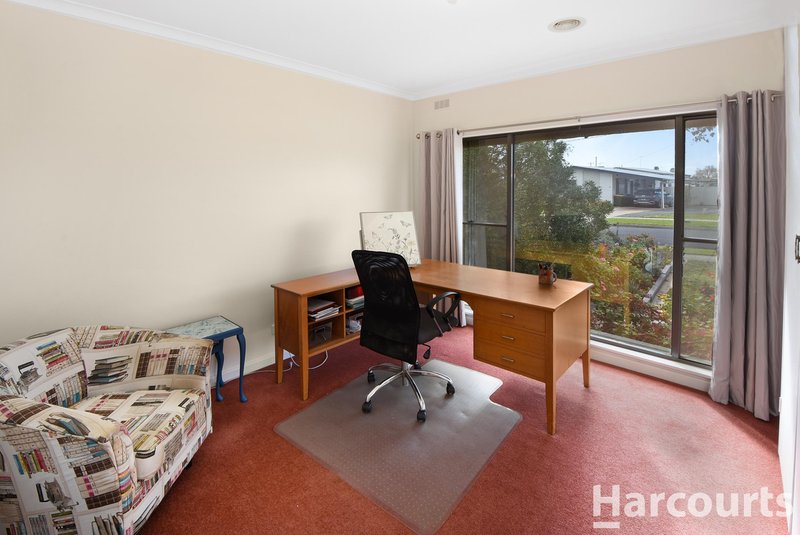 Photo - 44 Gillespie , Horsham VIC 3400 - Image 4