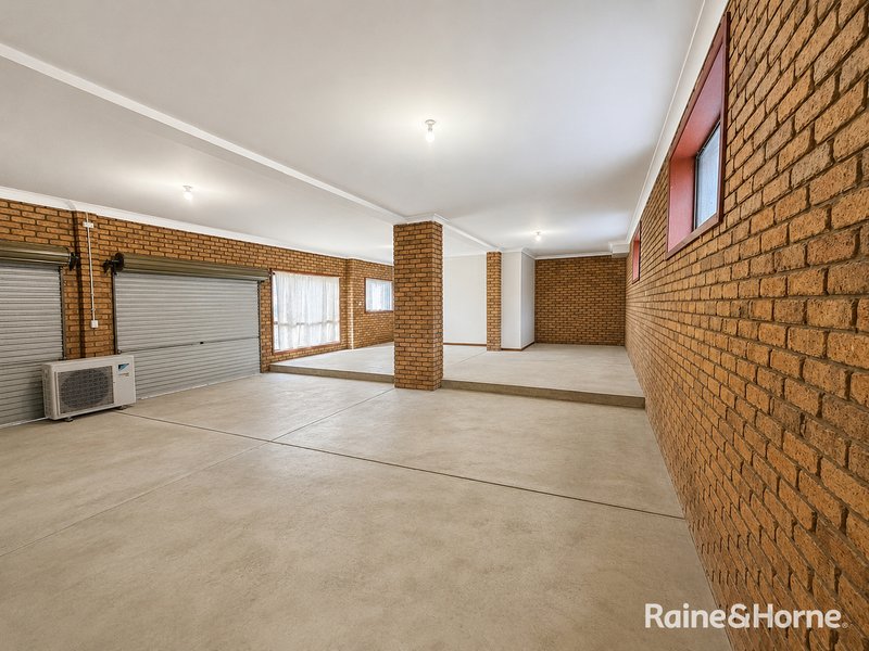 Photo - 44 Glencairn Crescent, Broadmeadows VIC 3047 - Image 13