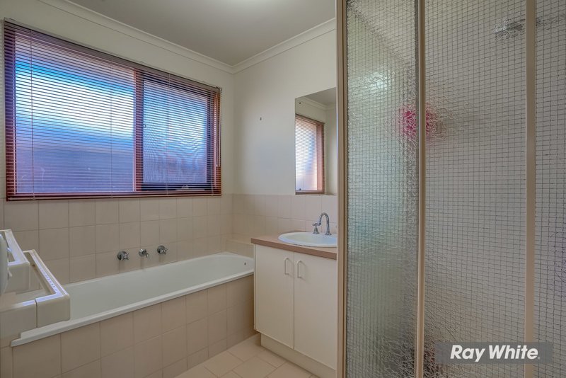 Photo - 44 Golden Square Crescent, Hoppers Crossing VIC 3029 - Image 13