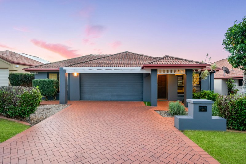 44 Gordon Crescent, Wakerley QLD 4154