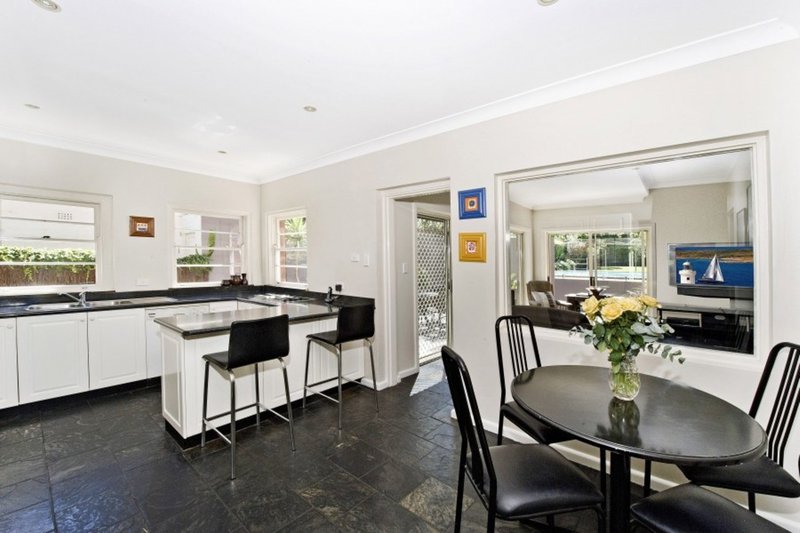 Photo - 44 Gordon Street, Clontarf NSW 2093 - Image 4