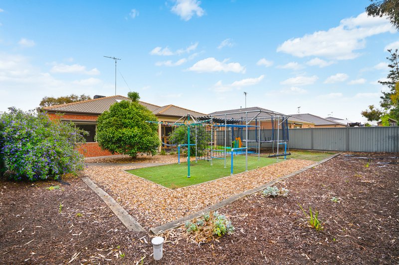 Photo - 44 Grand Lakes Way, Lara VIC 3212 - Image 14