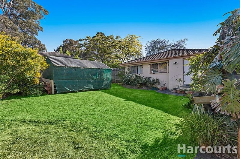 Photo - 44 Grantley Drive, Glen Waverley VIC 3150 - Image 9