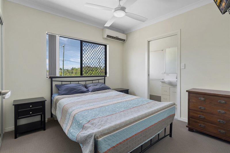 Photo - 4/4 Greenbank Street, Chermside QLD 4032 - Image 5