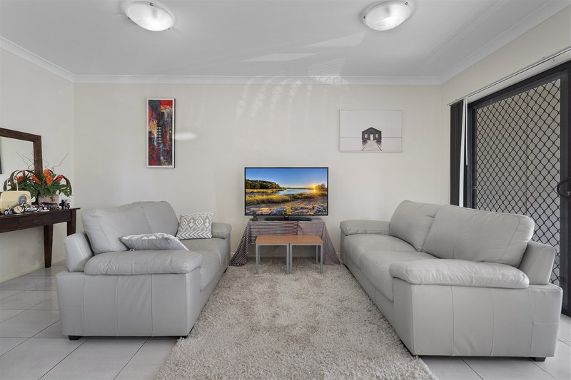 Photo - 4/4 Greenbank Street, Chermside QLD 4032 - Image 10