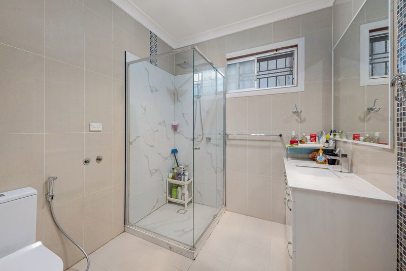 Photo - 44 Griffiths Avenue, Punchbowl NSW 2196 - Image 6