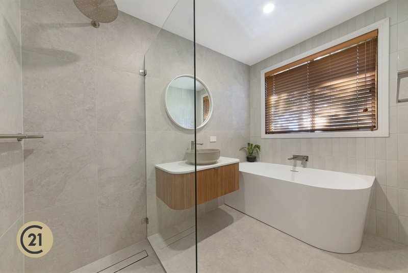Photo - 4/4 Gumnut Place, Cherrybrook NSW 2126 - Image 1