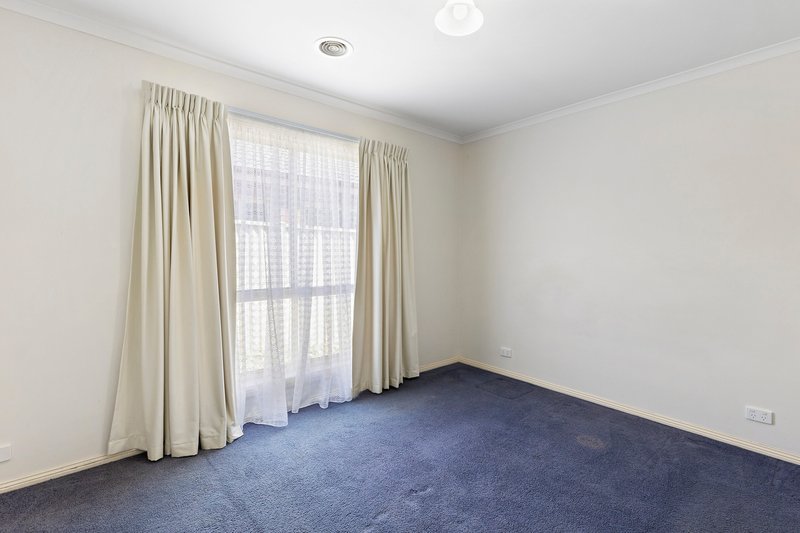 Photo - 4/4 Haines Street, Brown Hill VIC 3350 - Image 4