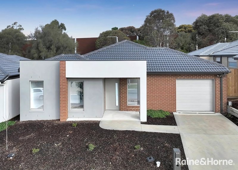 Photo - 44 Hamish Road, Darley VIC 3340 - Image 1