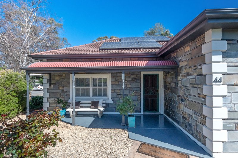Photo - 44 Hampden Road, Mount Barker SA 5251 - Image 3
