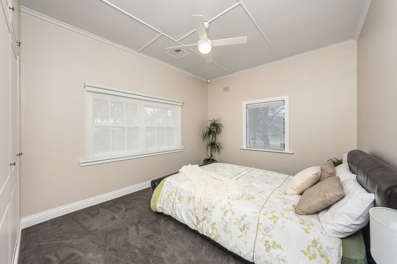 Photo - 44 Hampden Road, Mount Barker SA 5251 - Image 16