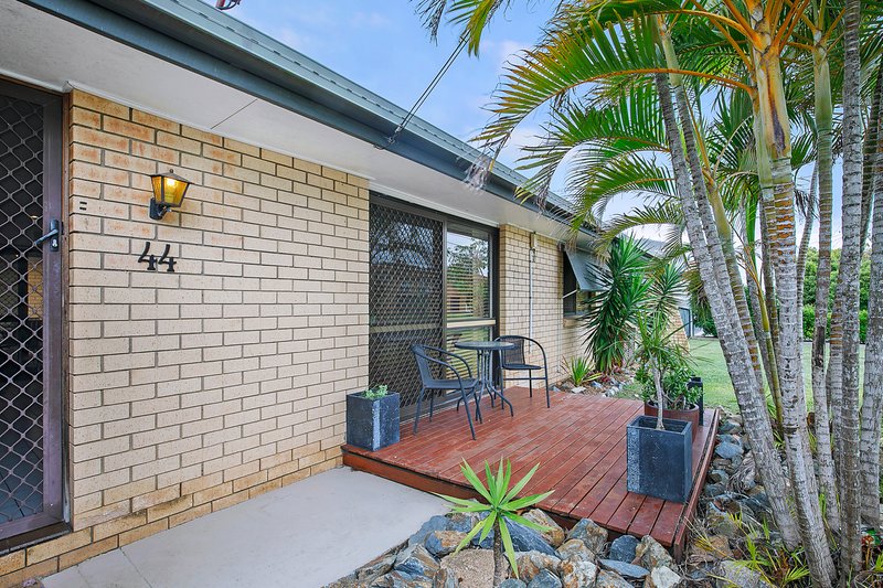 Photo - 44 Hampshire Cres , Alexandra Hills QLD 4161 - Image 6