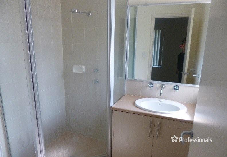 44 Harberton Parkway, Ellenbrook, WA 6069 - Image 5