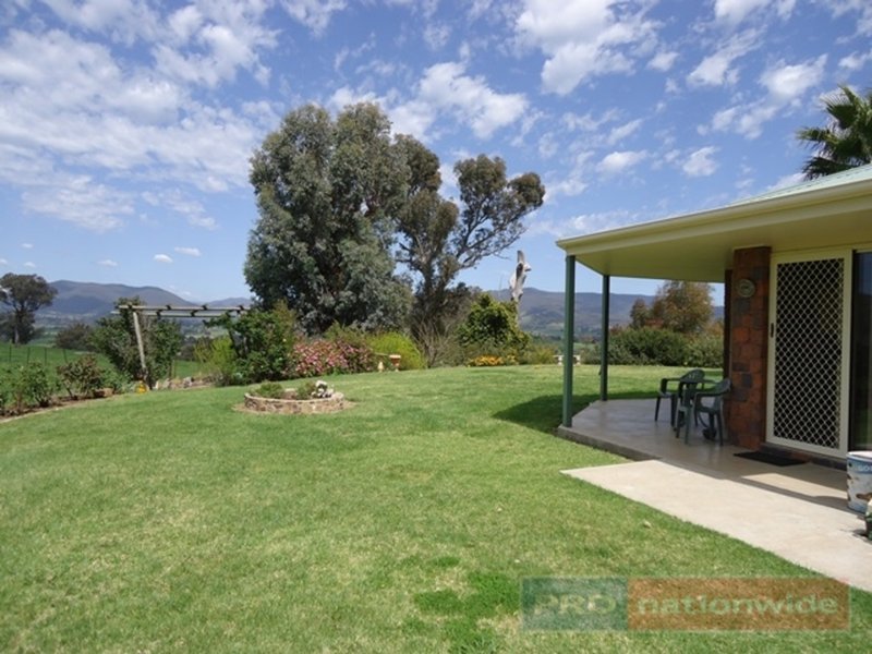 Photo - 44 Hargreaves Close, Tumut NSW 2720 - Image 13